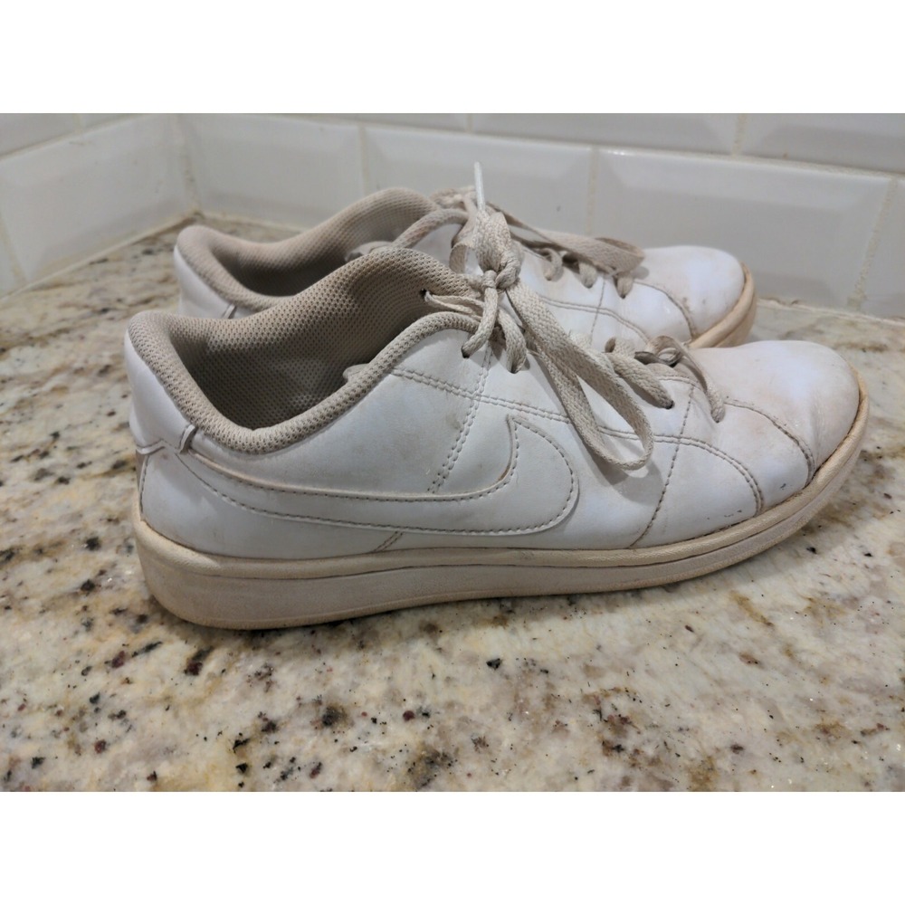 WOMEN'S NIKE CU9038 100 NIKE COURT ROYALE 2 Sz 8.5 - Picture 3 of 7